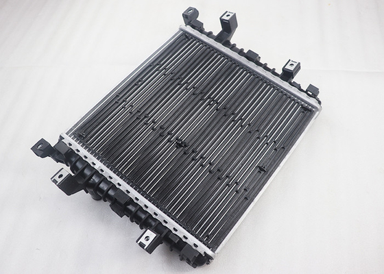 7L8121212A রেডিয়েটারটি অডি Q7 4L 3.0 2010-2015 ভক্সওয়াগেন টুয়ারেগ 2004-2010 এর সাথে সামঞ্জস্যপূর্ণ